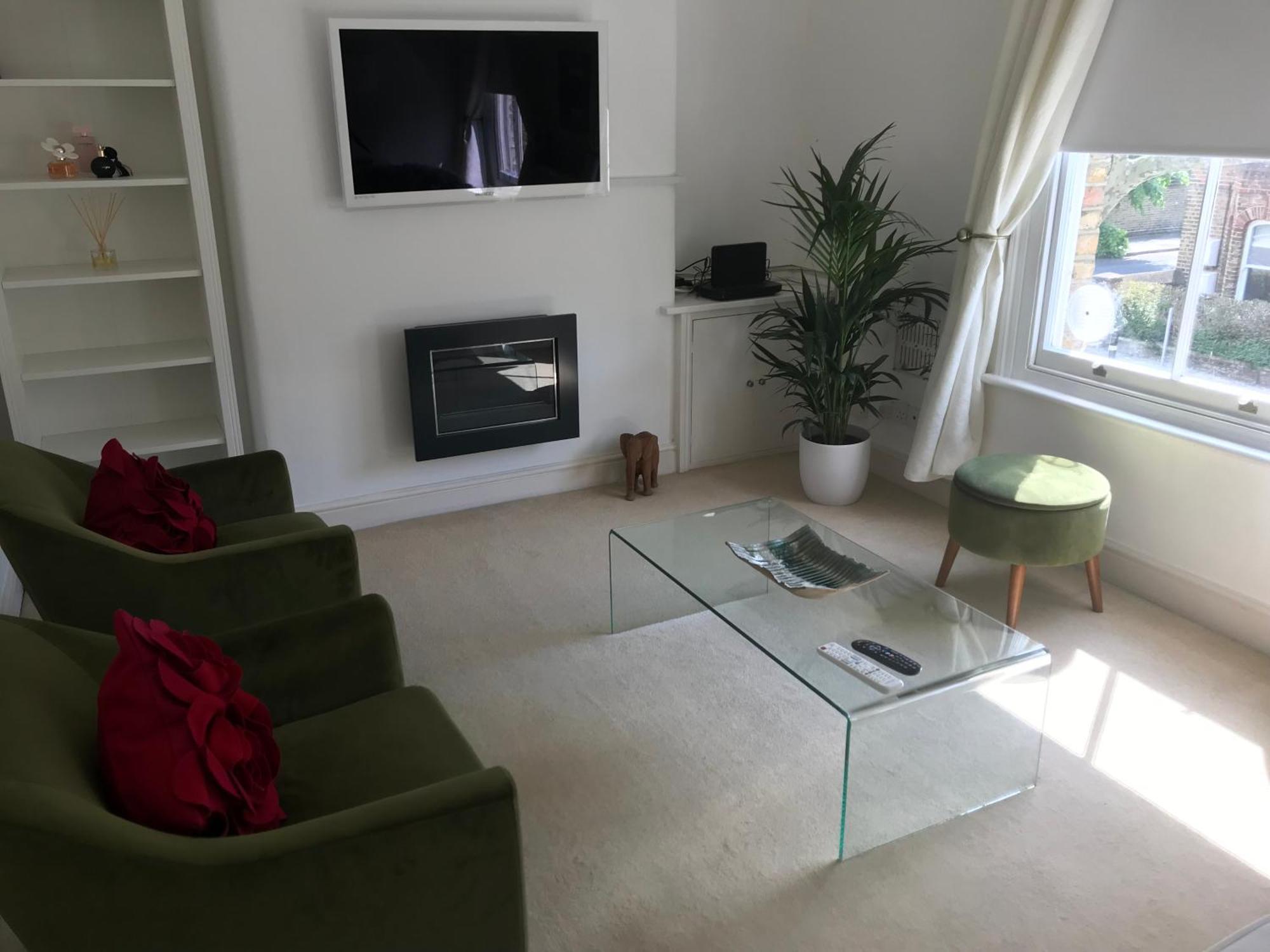 Charming Flat Centrally Located ลอนดอน ภายนอก รูปภาพ